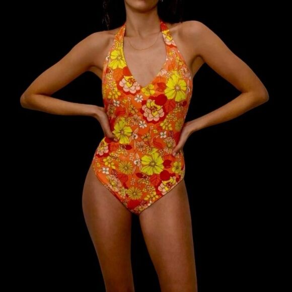 Sanctuary swimwear Reversible floral print One Piece Halter Swimsuit NWT size XS - Picture 3 of 16